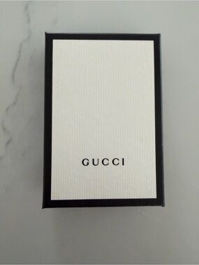 Gucci 3.5” x 5” gift box